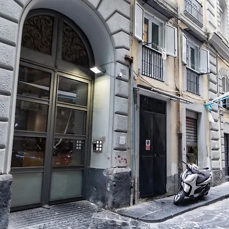 Sebeto Di Porto Apartment Naples Exterior photo